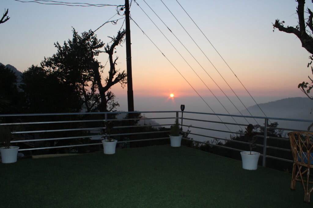 Blissful Mountain Homestay - Sunset in Rishikesh